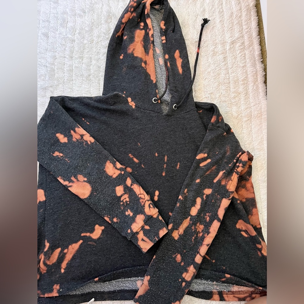 Tie Dyed Cropped Sweatshirt